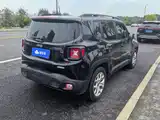 صورة 3 - Jeep Renegade
