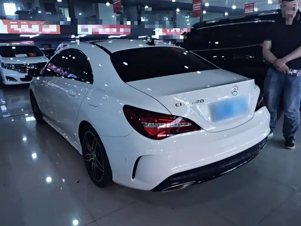 Mercedes-Benz CLA (Import) 2016 Facelift CLA 220 4MATIC фото 5
