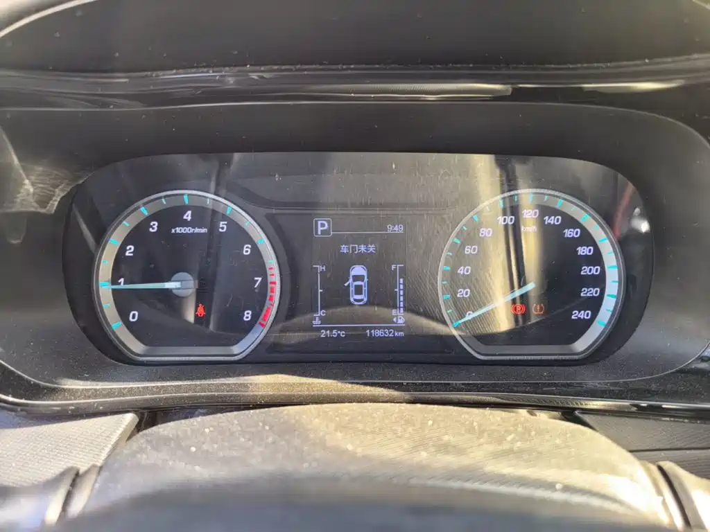 Фото 12 - Changan Oshan Changan Oushang X5