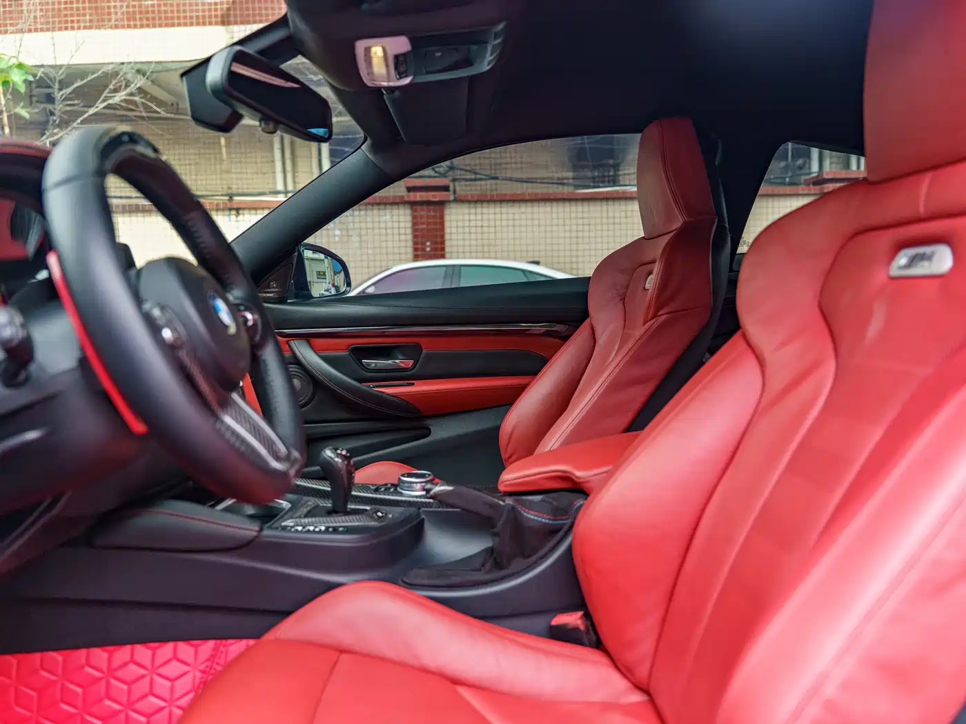 BMW M4 2014 M4 Coupe фото 15