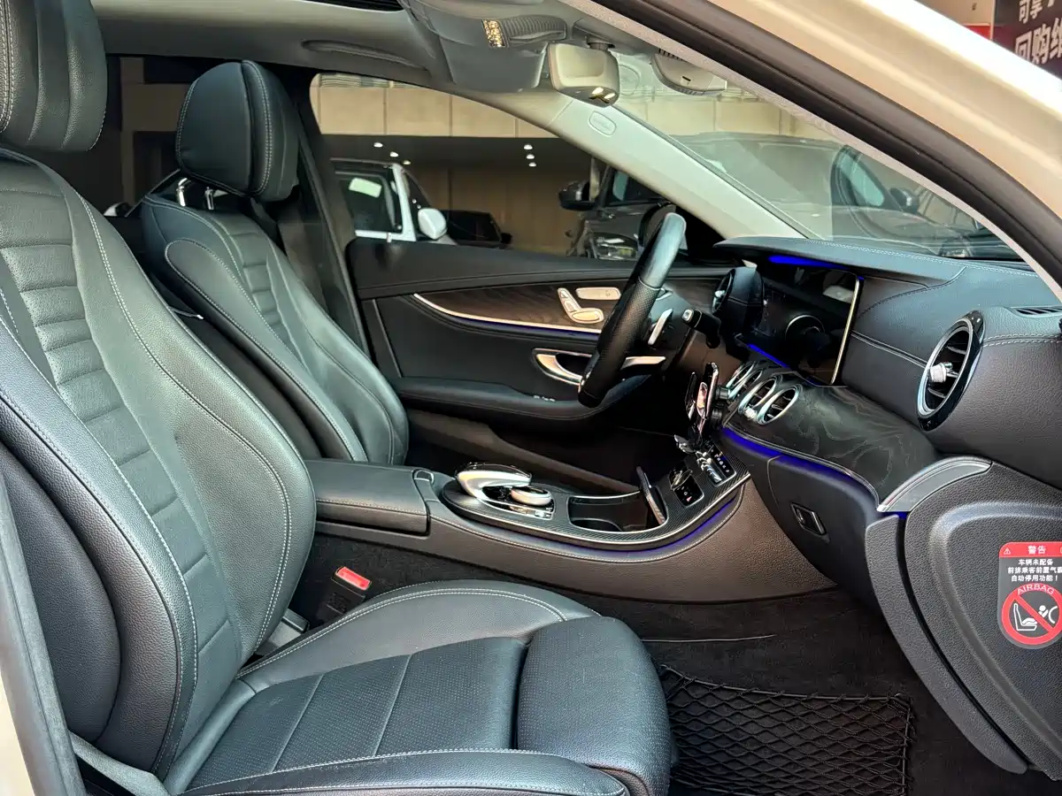Mercedes-Benz E-Class 2016 E 200 L Sport Type фото 11