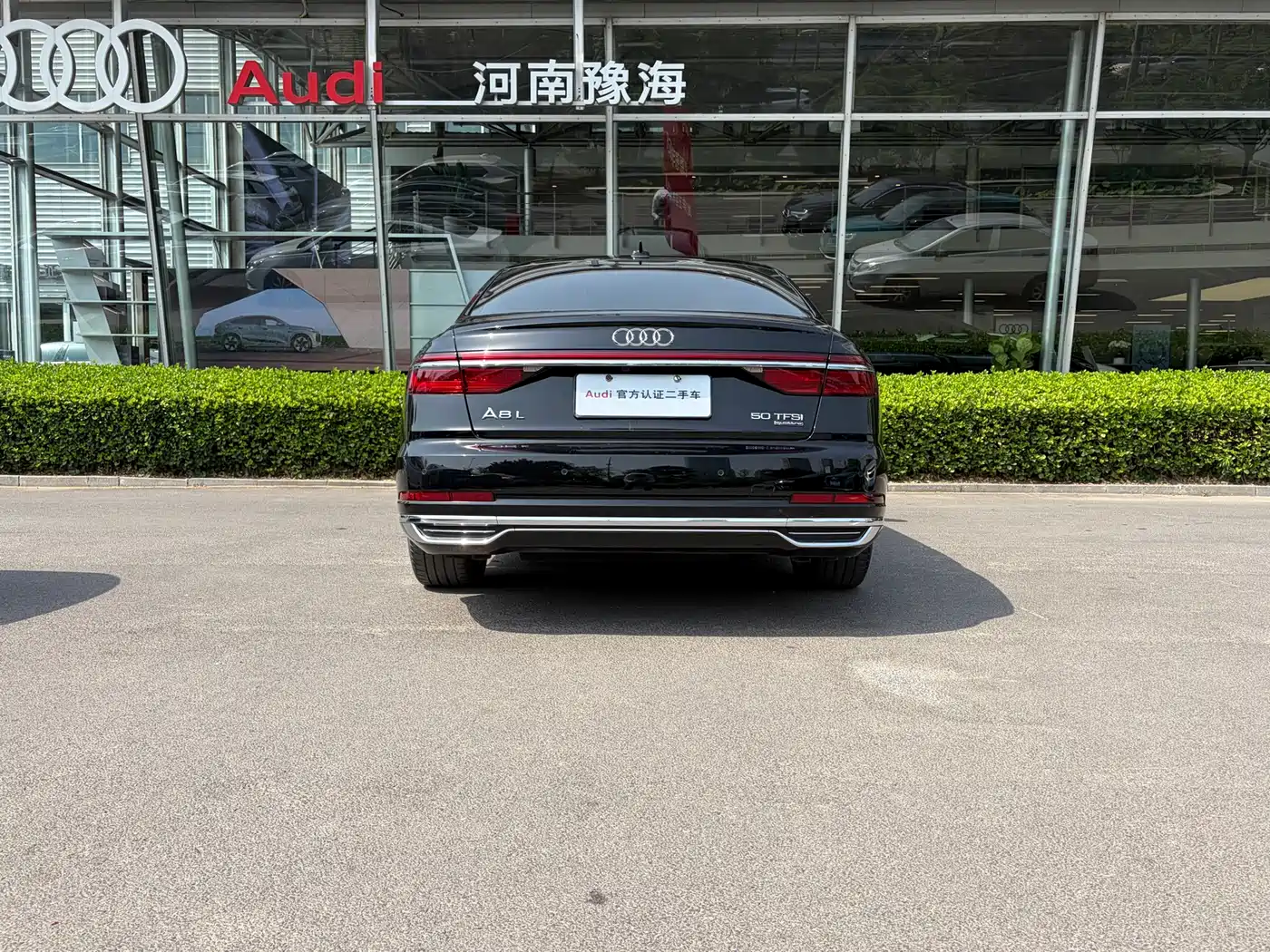 Audi A8 2019 Facelift Plus A8L 50 TFSI quattro Comfort фото 4