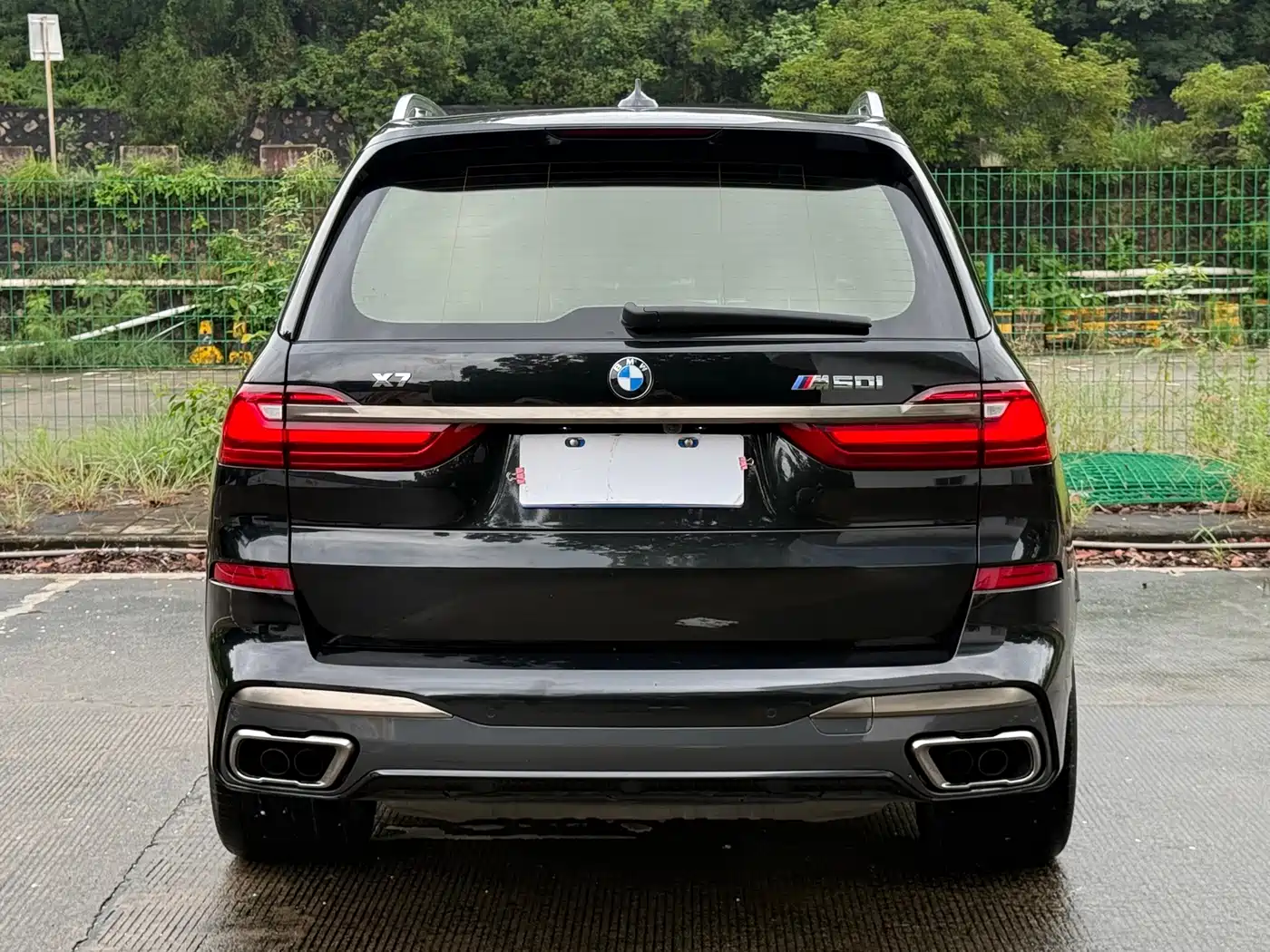 Photo 16 - BMW X7