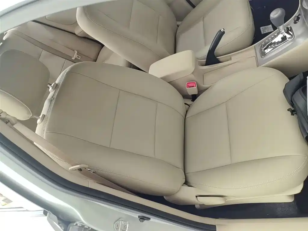 Toyota Corolla 2013 1.6L Automatic Excellence Edition фото 25