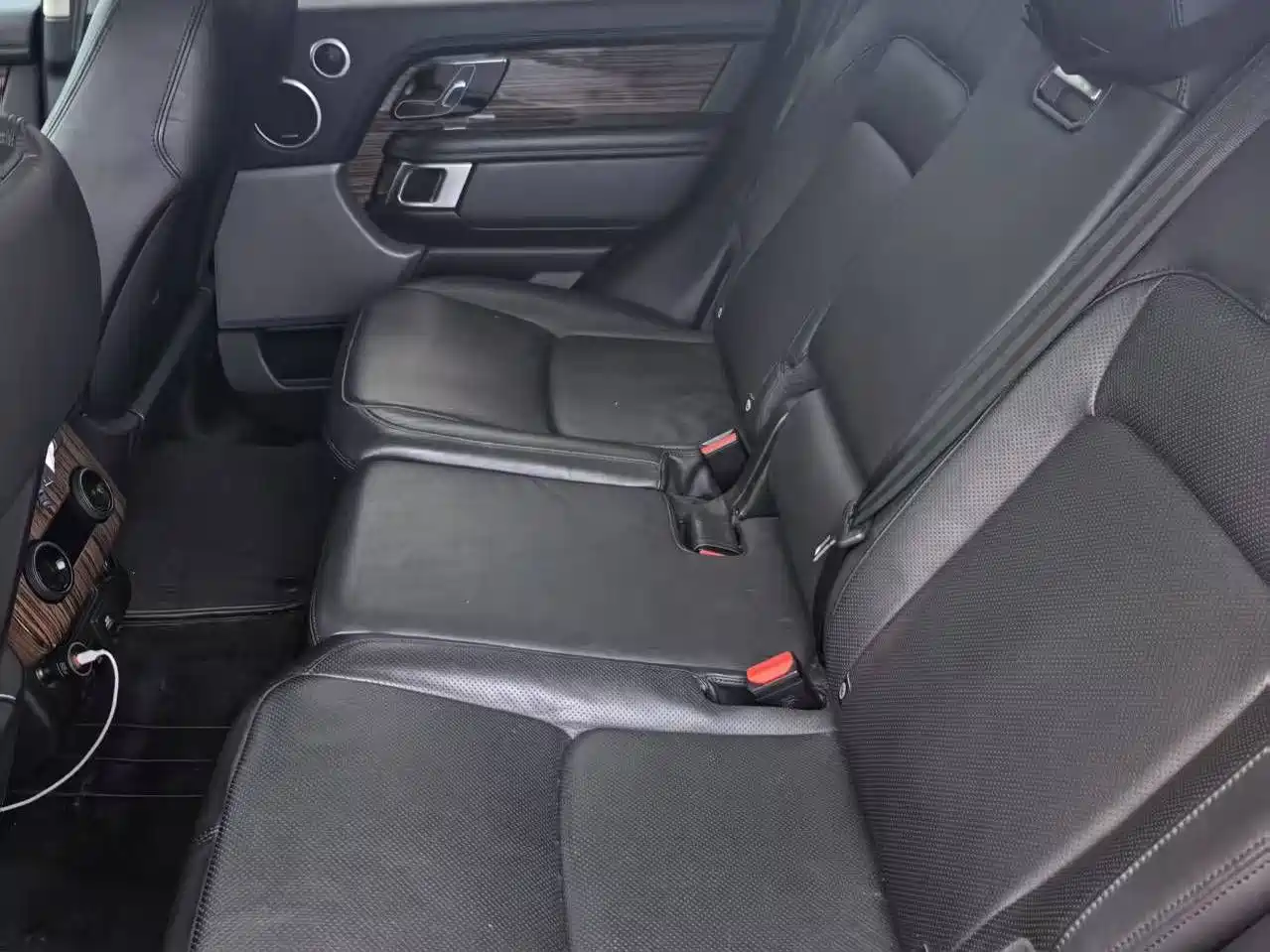 Land Rover Range Rover 2018 3.0 SC V6 Vogue Heritage Edition фото 3