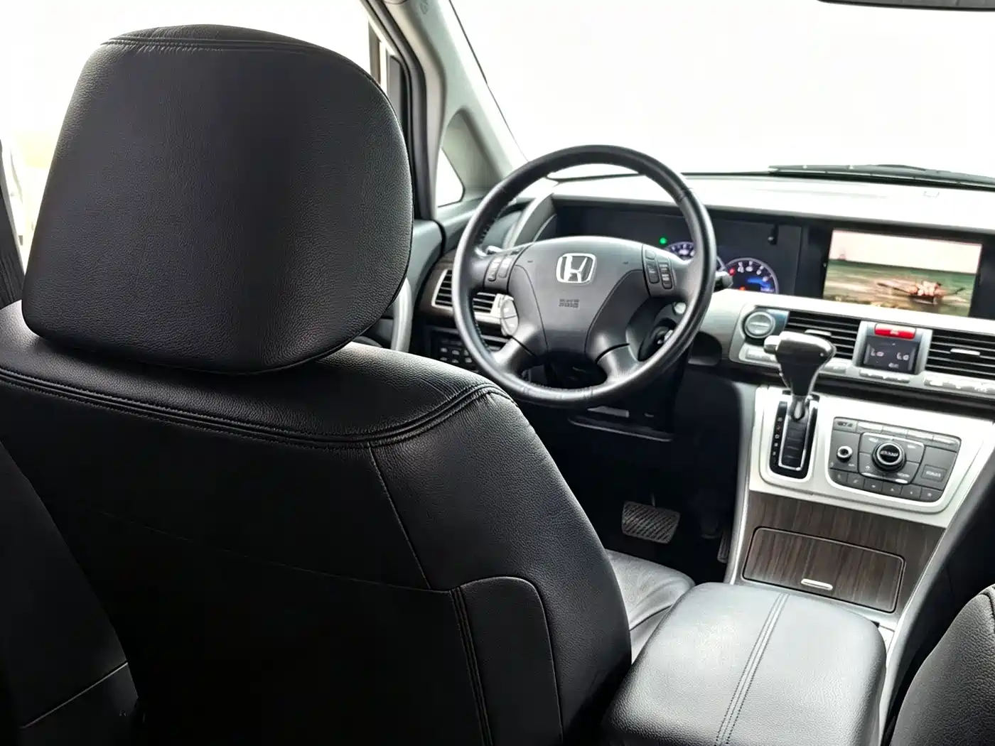 Honda Elysion 2014 2012 2.4L VTi-S Premium Edition