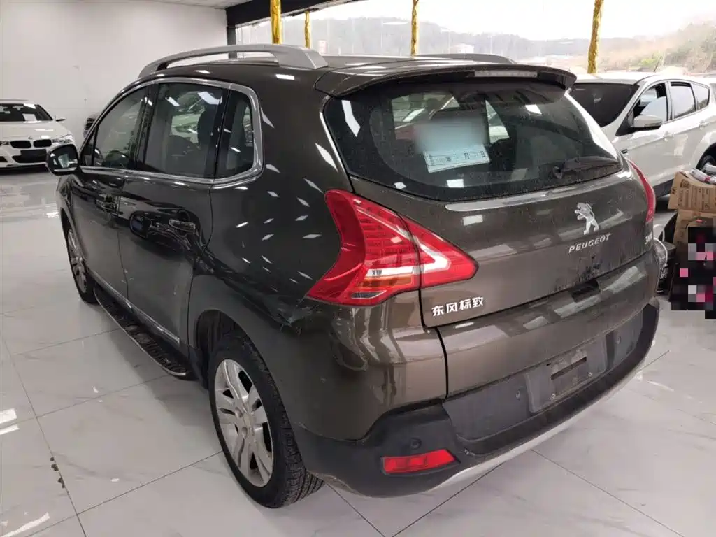 Peugeot 3008 2013 2.0L Automatic Classic Edition фото 23