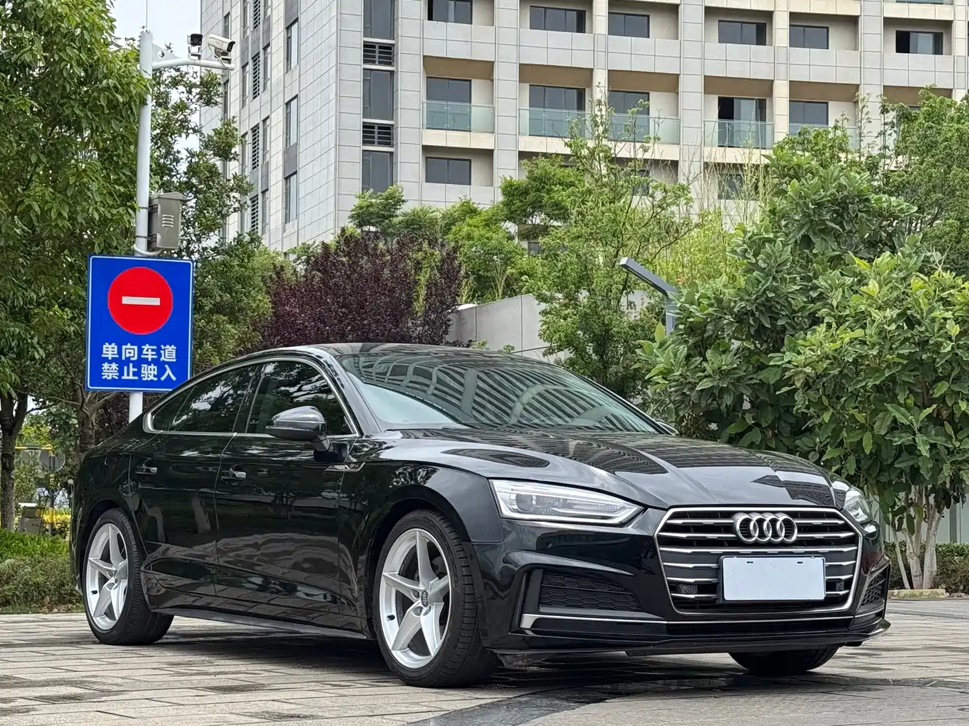 Audi A5 (Import) 2017 Sportback 40 TFSI Fashion фото 3