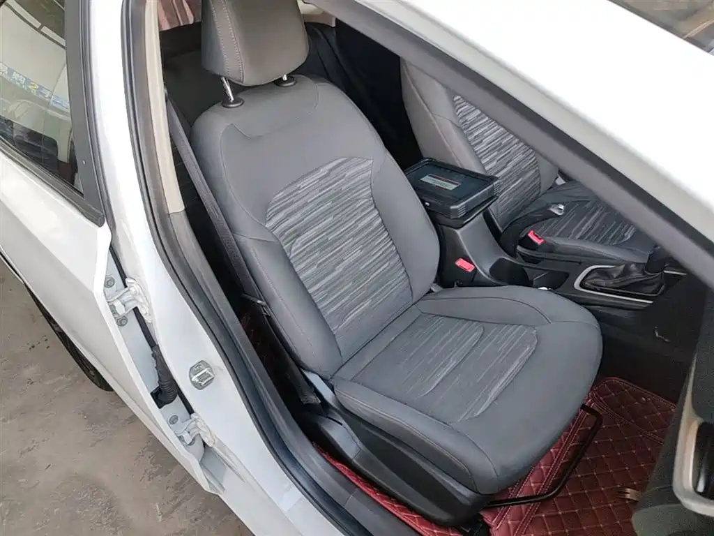 Chevrolet Monza 2019 Redline 320T DCT Joy Edition China VI фото 25