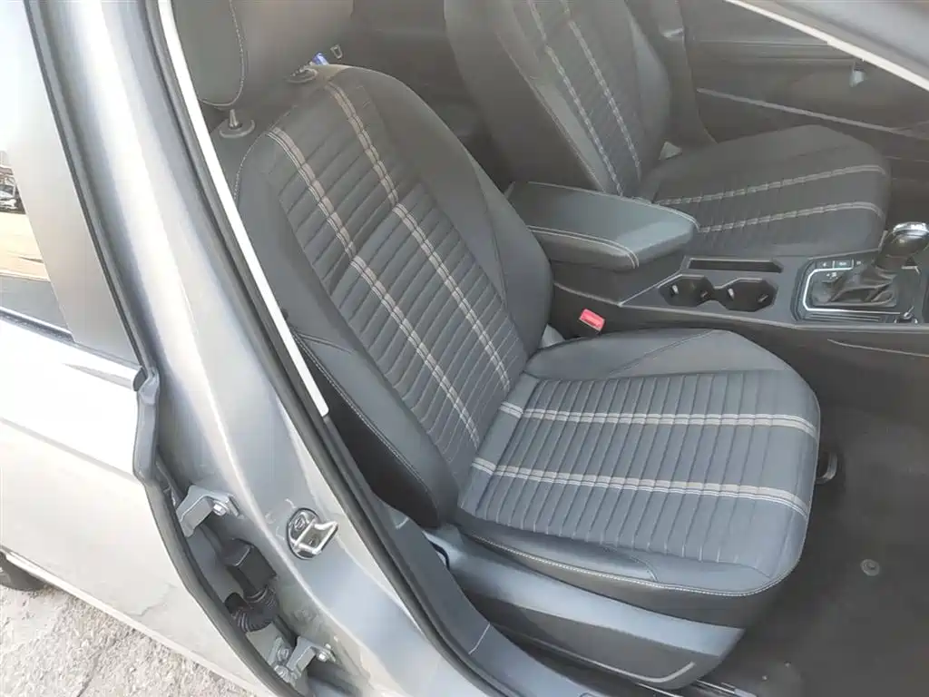 Volkswagen Lavida 2019 280TSI DSG Comfort Edition China VI фото 25