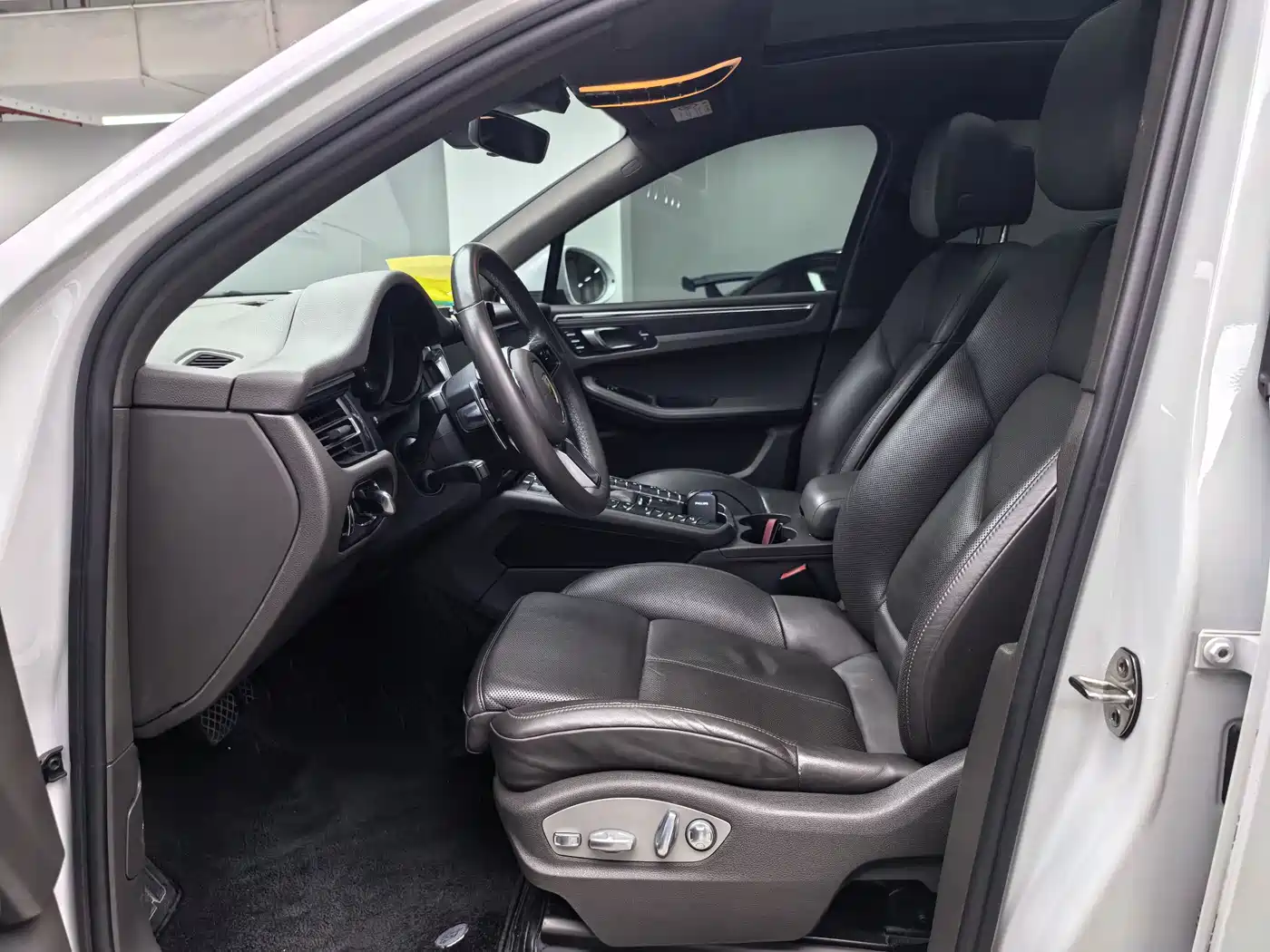 Porsche Macan 2021 Macan 2.0T фото 5