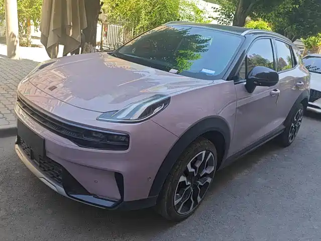 Lynk & Co 06 2022