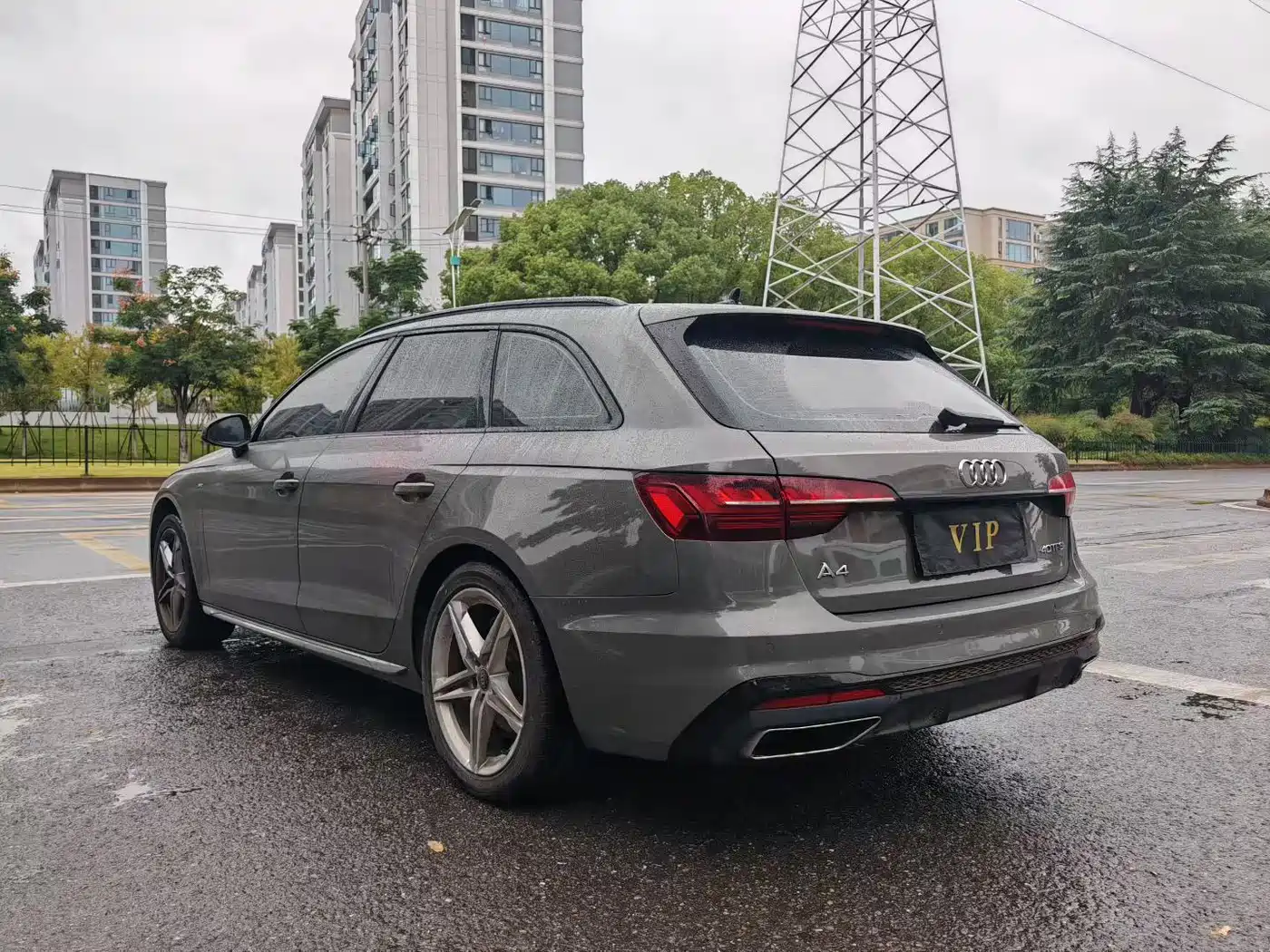 Audi A4 (Import) 2023 2022 Avant 40 TFSI Luxury Dynamic