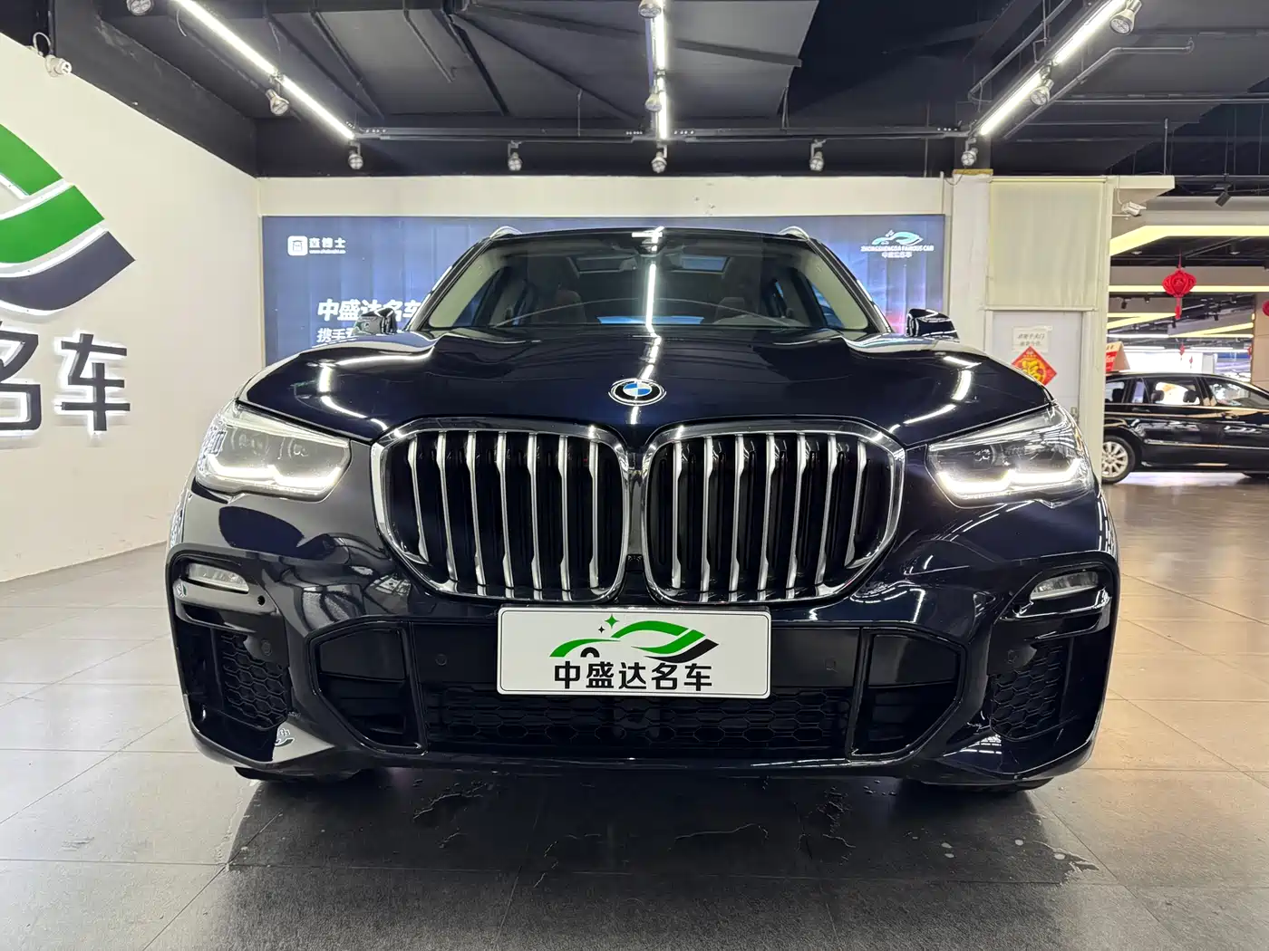 BMW X5 (Import) 2021 xDrive30i M Sport Package фото 2