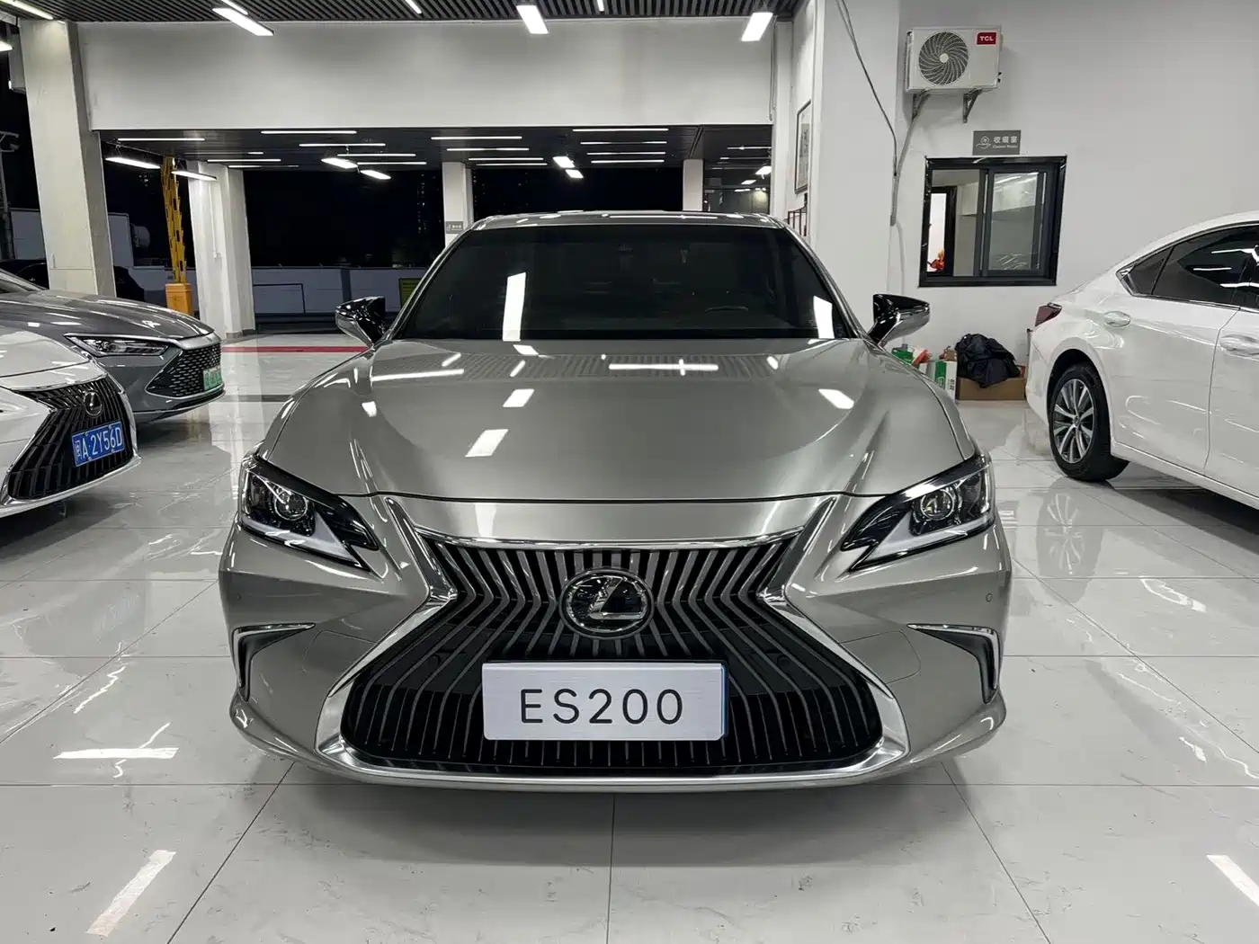 Lexus ES 2020 200 Excellence фото 2