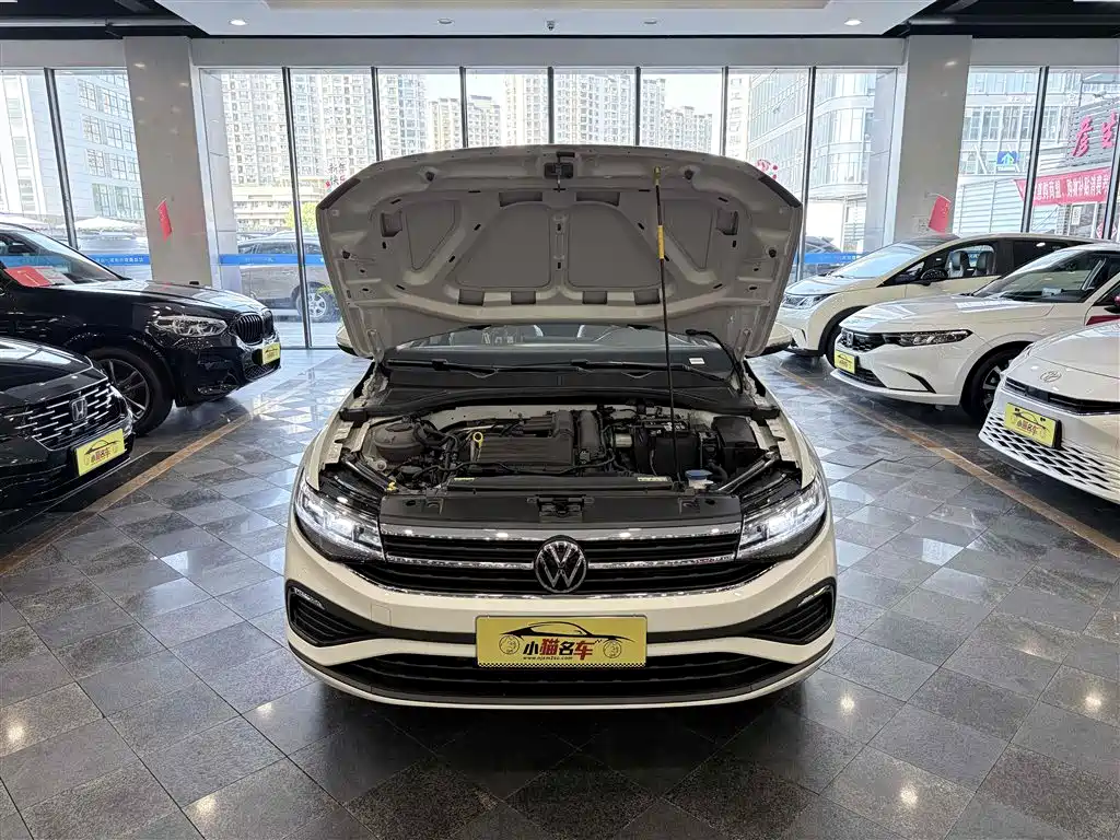 Volkswagen Bora 2025 200TSI DSG Joy Ride Navigation Edition фото 28