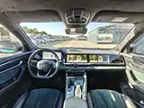 Фото 8 - Geely Monjaro