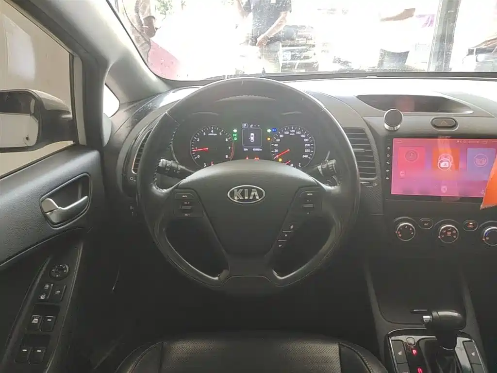 Kia K3 2017 1.6L Automatic 15th Anniversary Special GLS фото 11