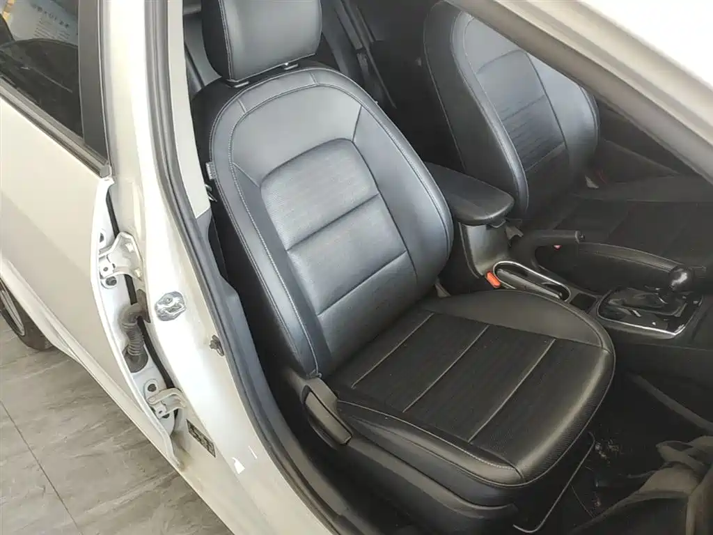 Kia K3 2017 1.6L Automatic 15th Anniversary Special GLS фото 25