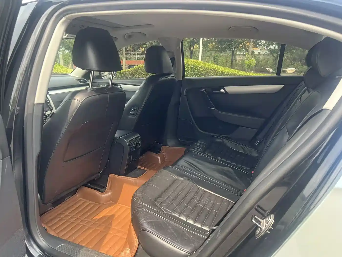 Volkswagen Magotan 2013 1.8TSI Luxury фото 8
