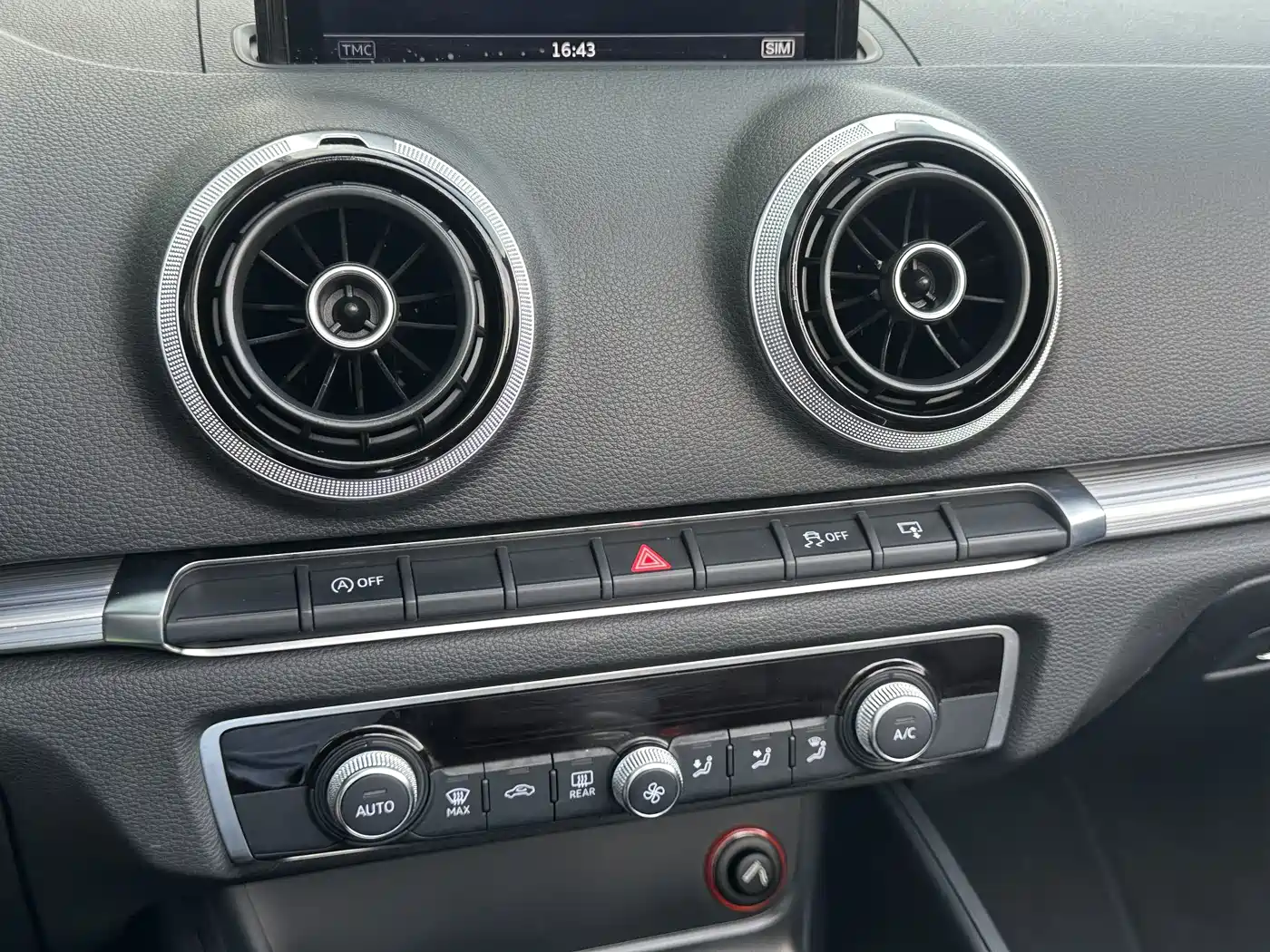 Audi A3 (Import) 2015 Cabriolet 40 TFSI фото 22