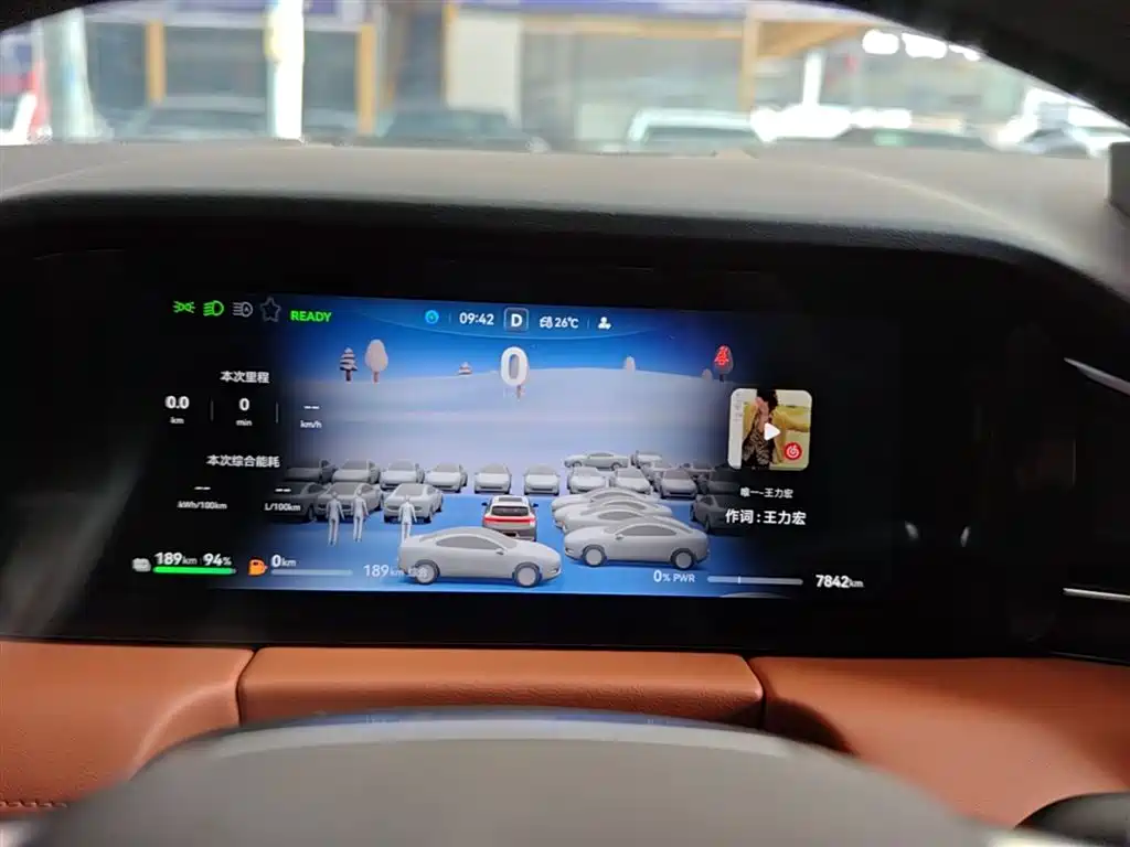 AITO Wenjie AITO M5 2025 Extended Range Ultra AWD фото 12