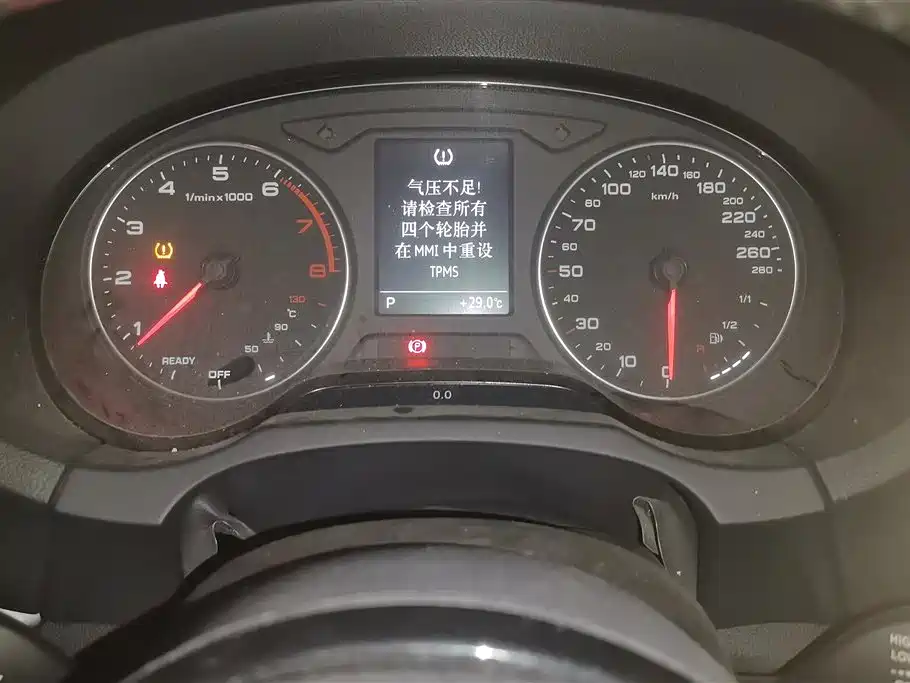 Audi A3 2016 Sportback 35 TFSI Progressive фото 14