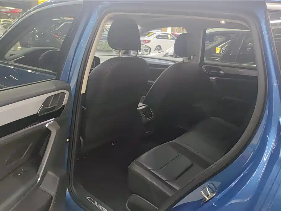 Volkswagen Tayron 2019 330TSI 2WD Luxury China V фото 11