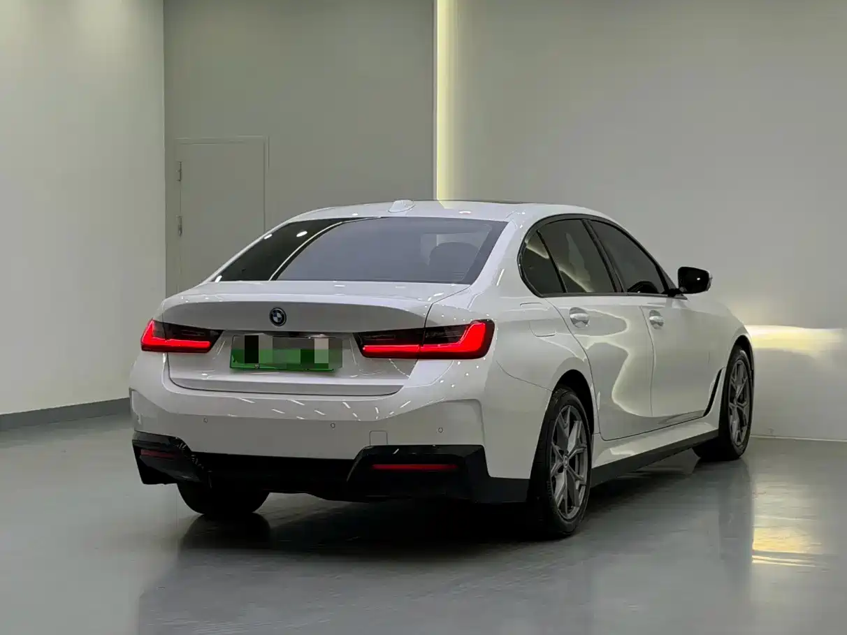 BMW i3 2024 eDrive 35 L фото 6
