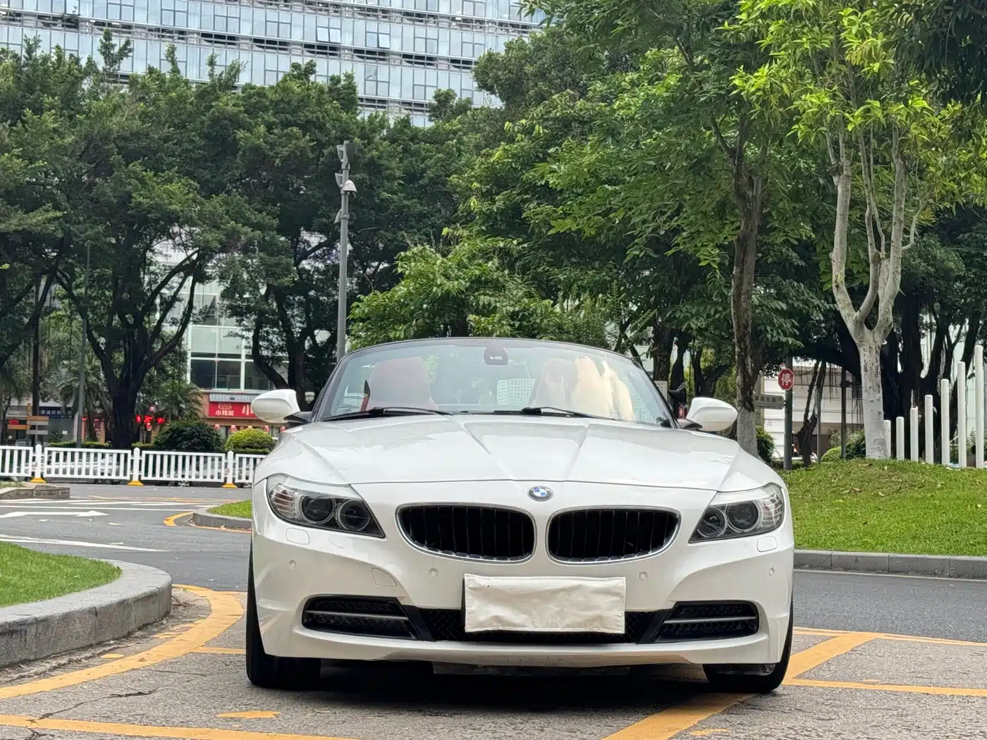 BMW Z4 2011 sDrive23i Flame Limited Edition фото 2