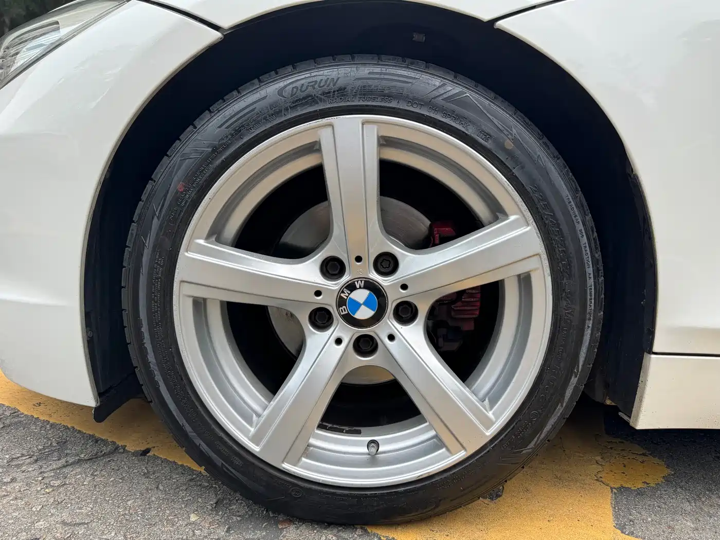 BMW Z4 2011 sDrive23i Flame Limited Edition фото 11