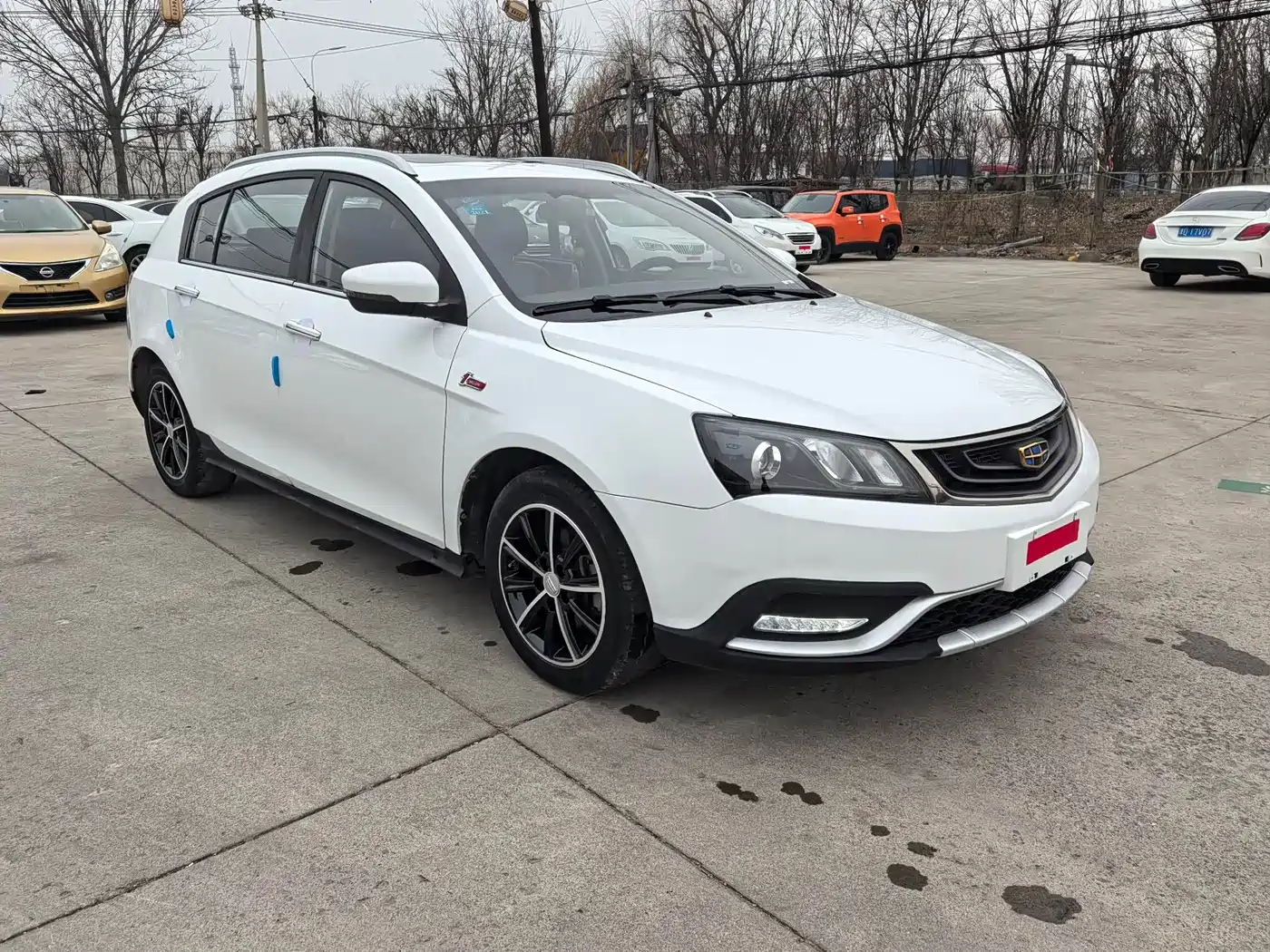 Фото 3 - Geely Emgrand