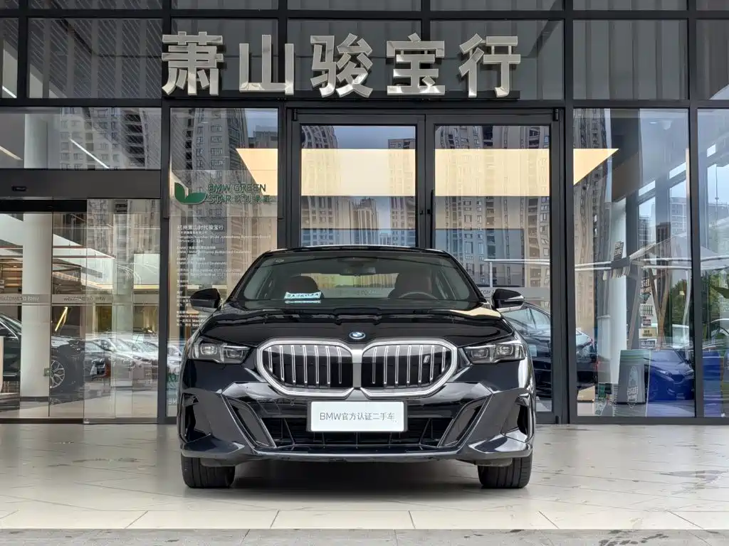 BMW i5 2026 2025 eDrive 35L M Sport Package
