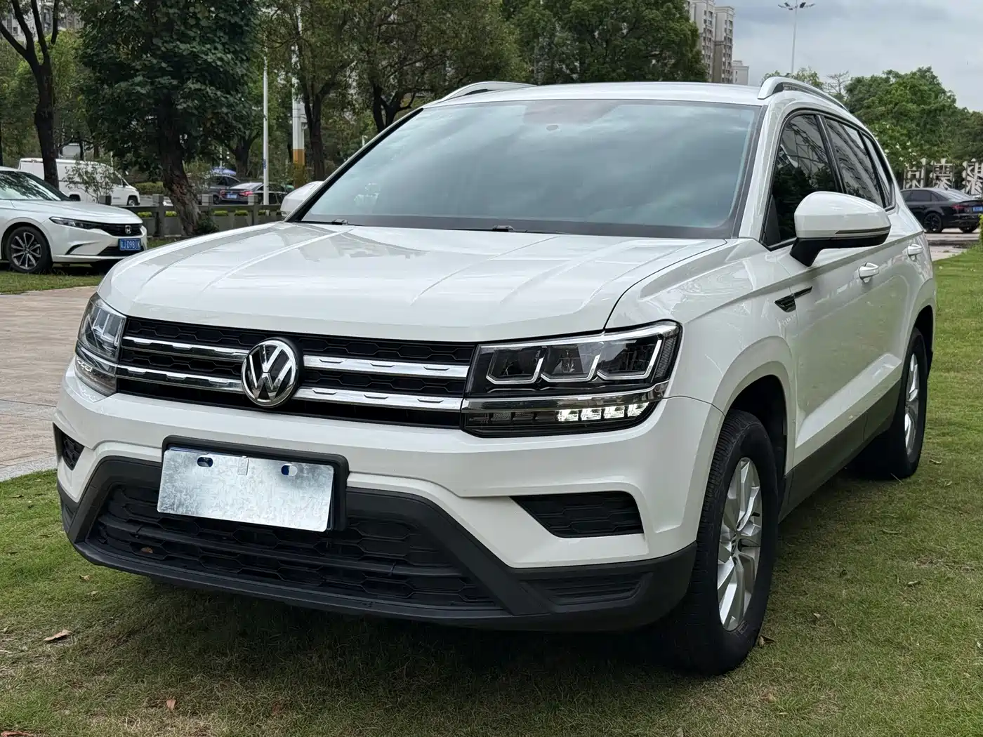 Volkswagen Tharu 2020 280TSI 2WD Trend Edition China VI