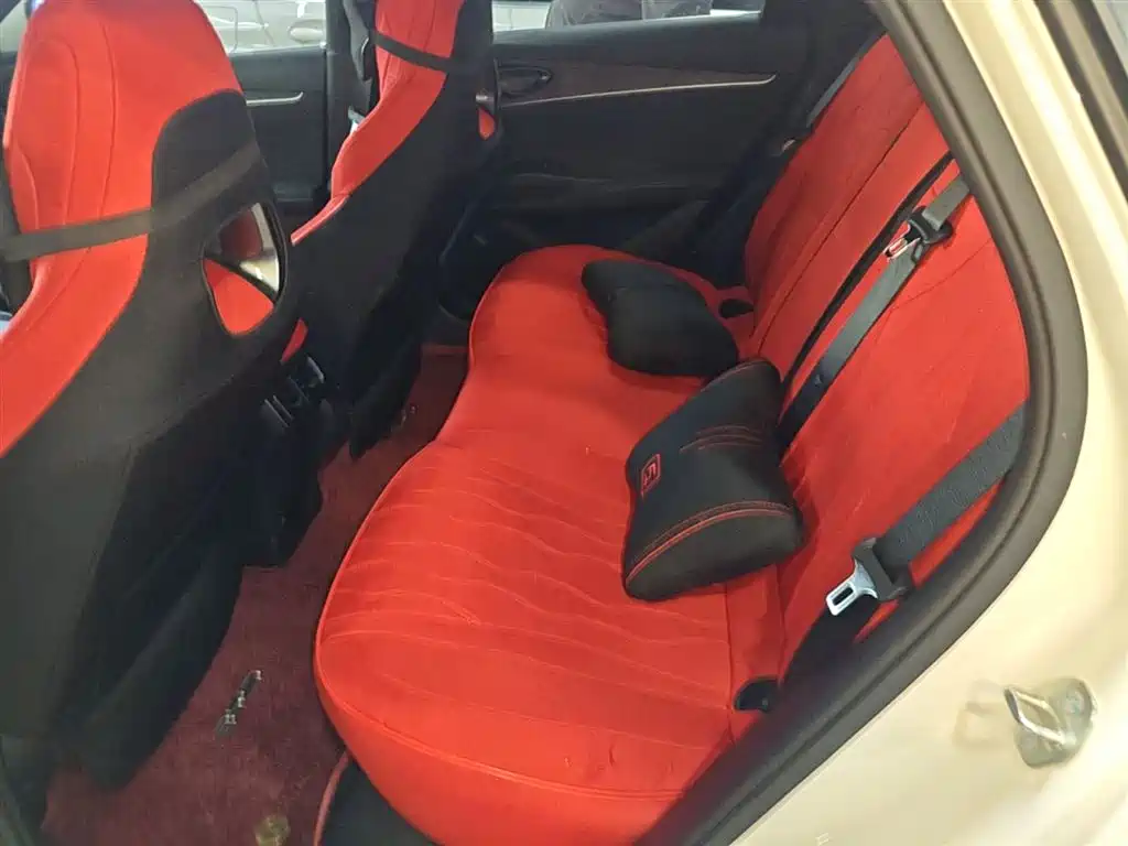 BYD Seal 06 New Energy 2025 DM-i Smart Drive 80KM Luxury фото 17