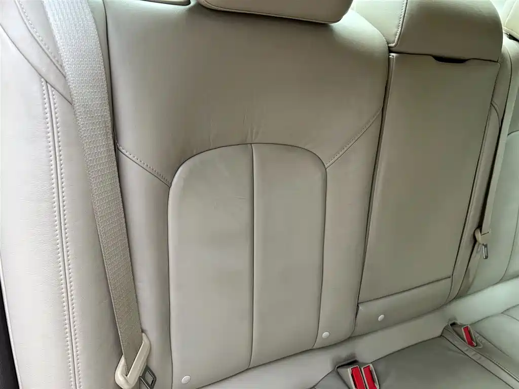 Фото 18 - Buick LaCrosse