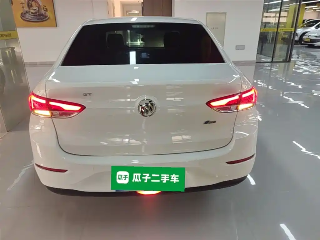 Buick Excelle 2021 Facelift 1.3T Auto Mild Hybrid Elite фото 6