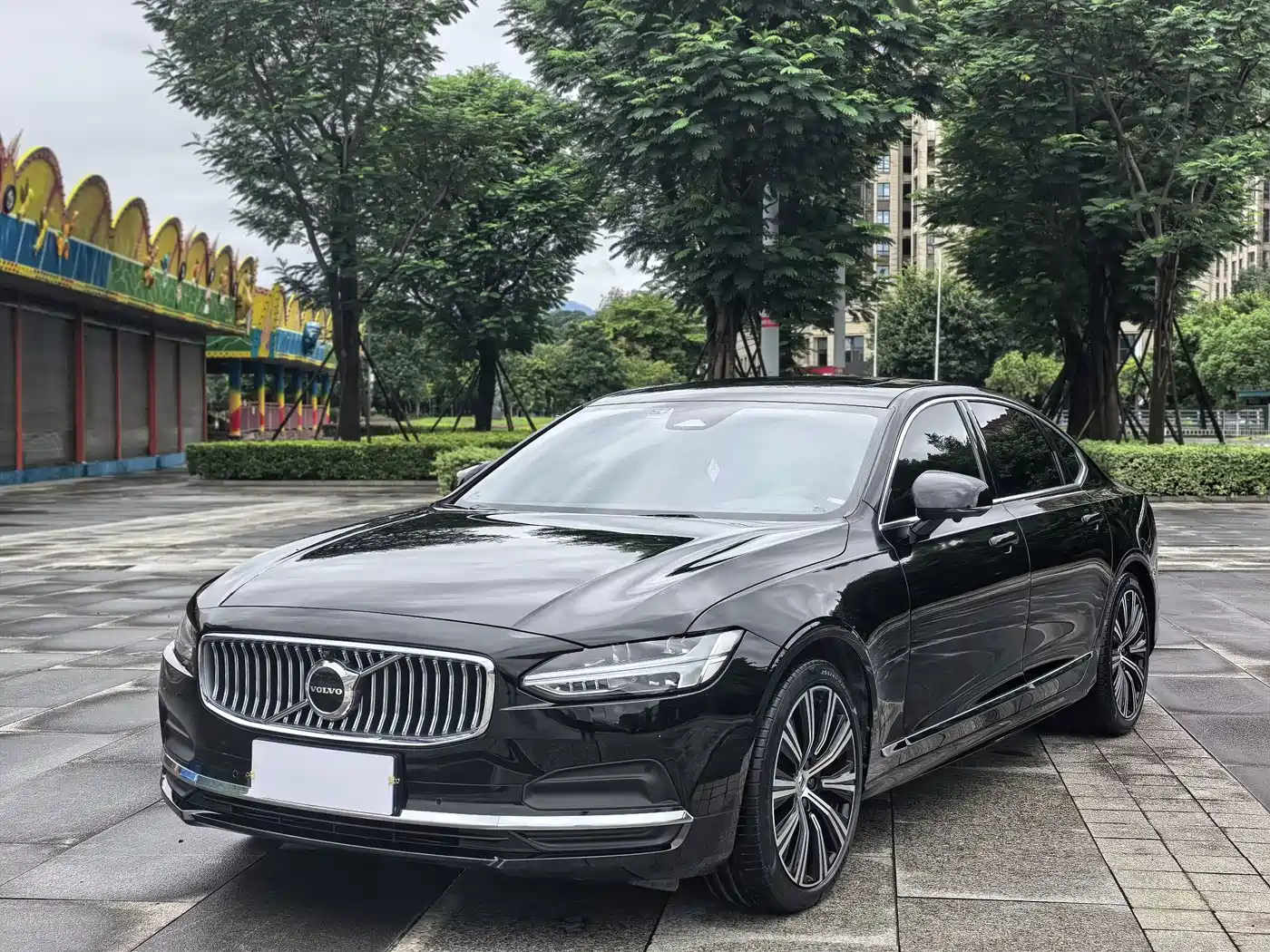 Volvo S90 2024 — пригон из Китая