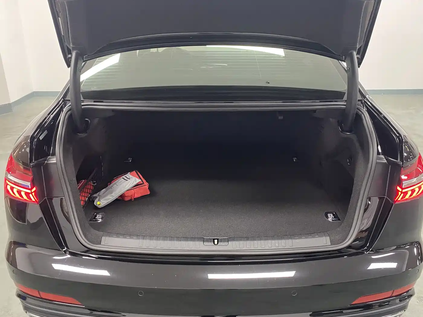Audi A6L New Energy 2020 55 TFSI e quattro фото 16