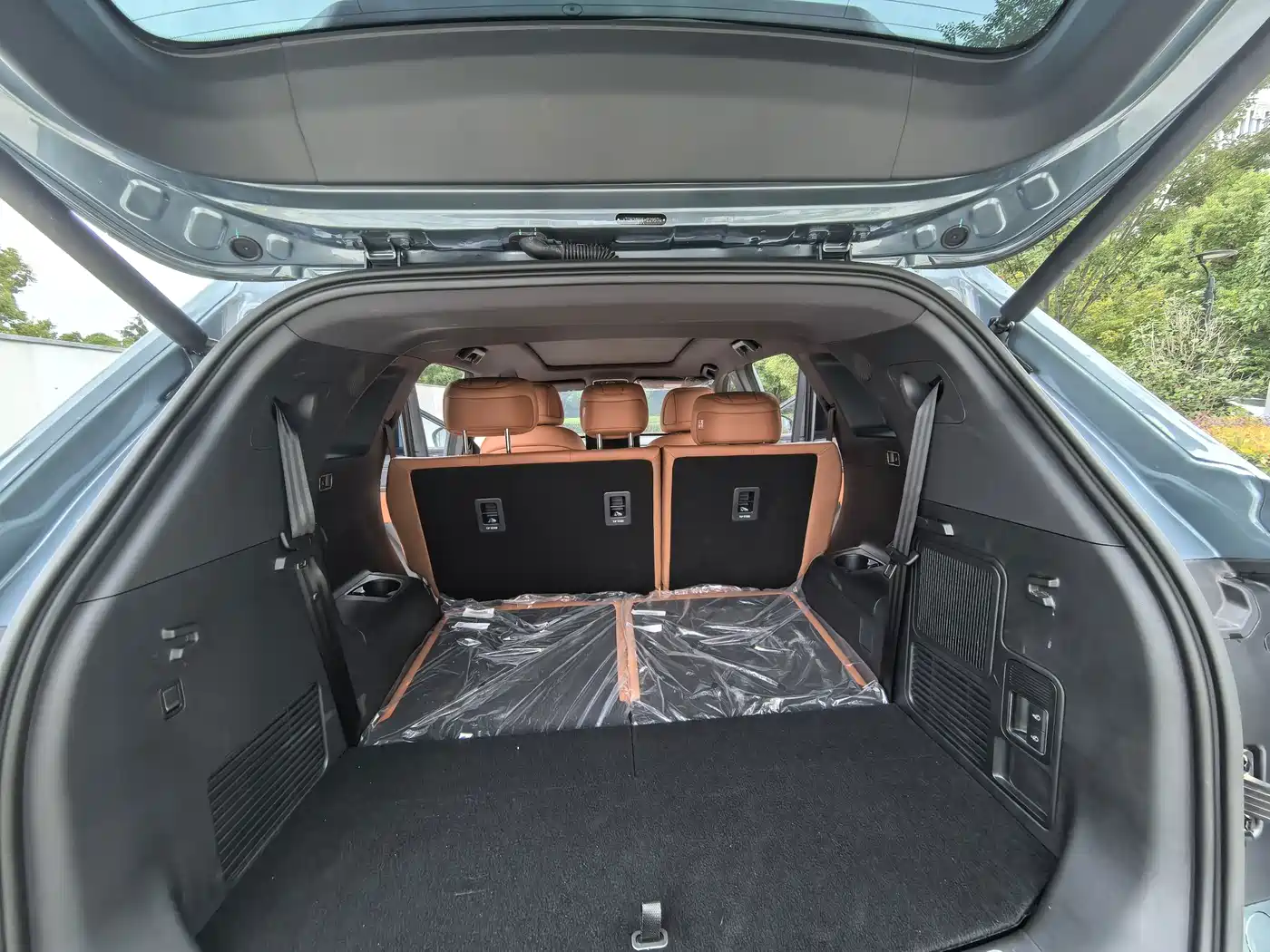Jetour X70L 2026 2025 Model 1.5T Premium 7-Seater