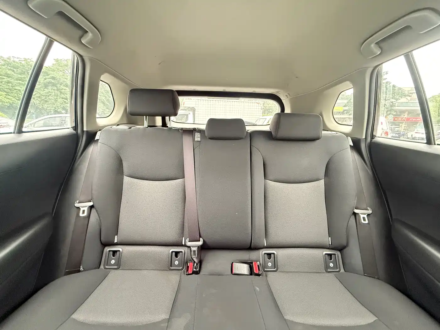 Toyota Frontlander 2024 2.0L CVT Elite Edition фото 12
