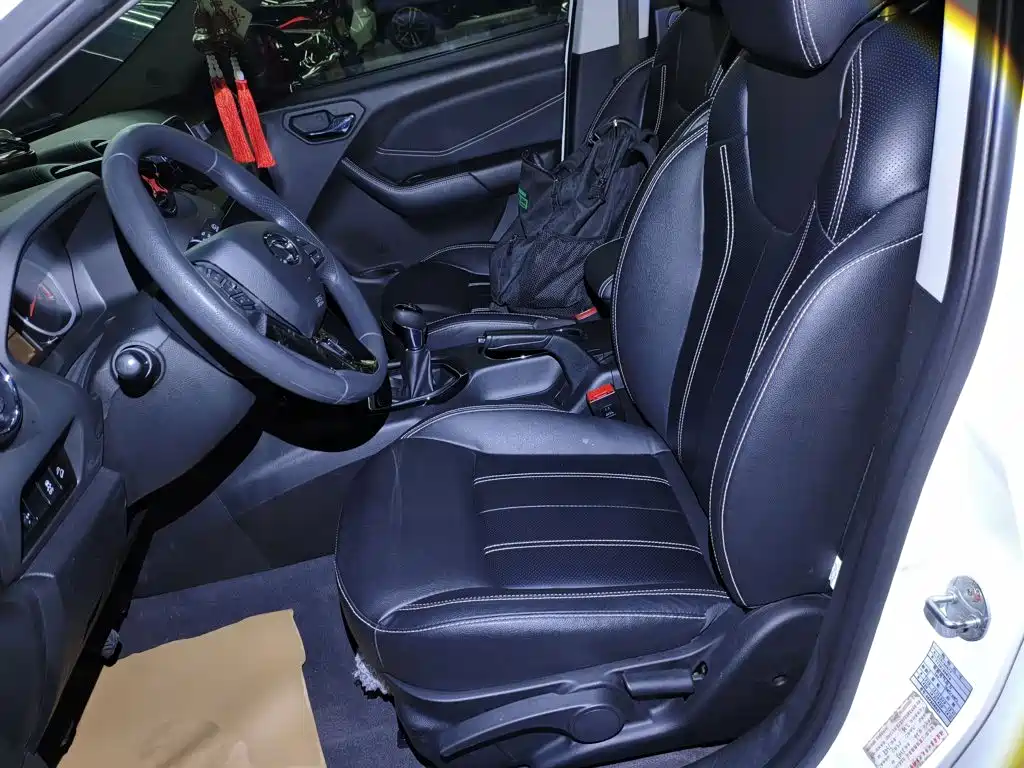 Soueast DX3 2019 2019 1.5L Manual Luxury China V
