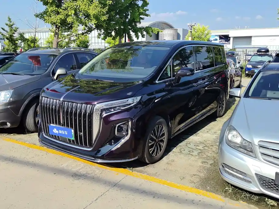 Hongqi HQ9 PHEV 2024