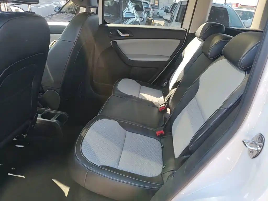 Photo 17 - Škoda Yeti