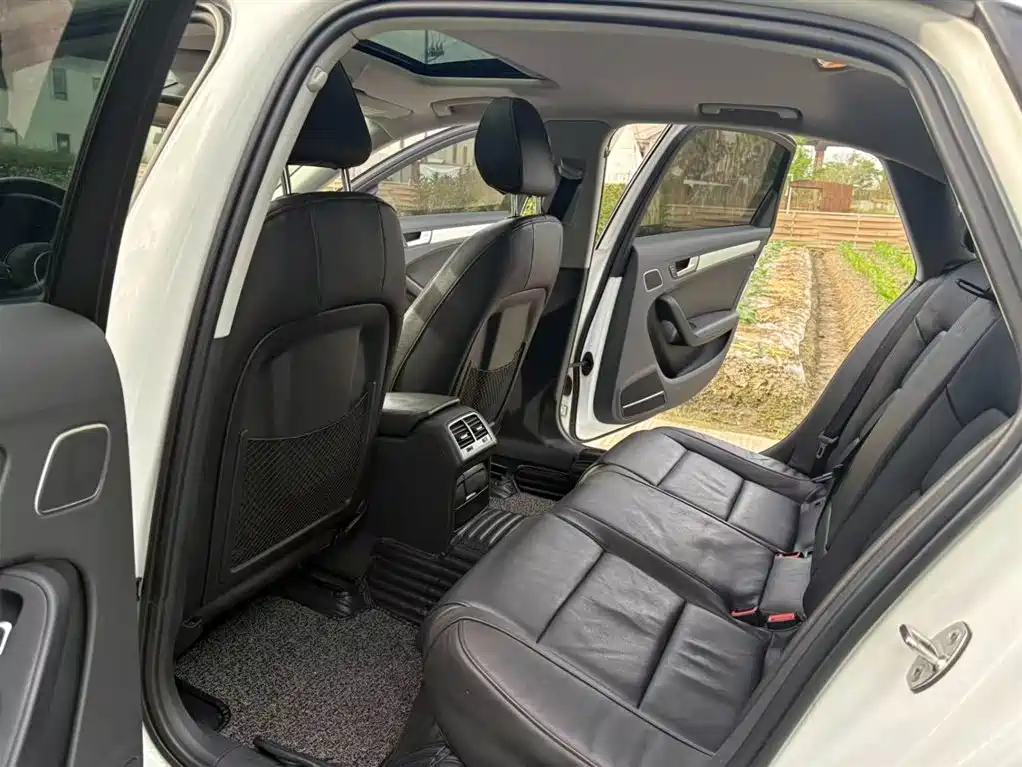 Audi A4L 2015 35 TFSI Auto Standard фото 9