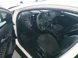 Фото 15 - Ford Focus