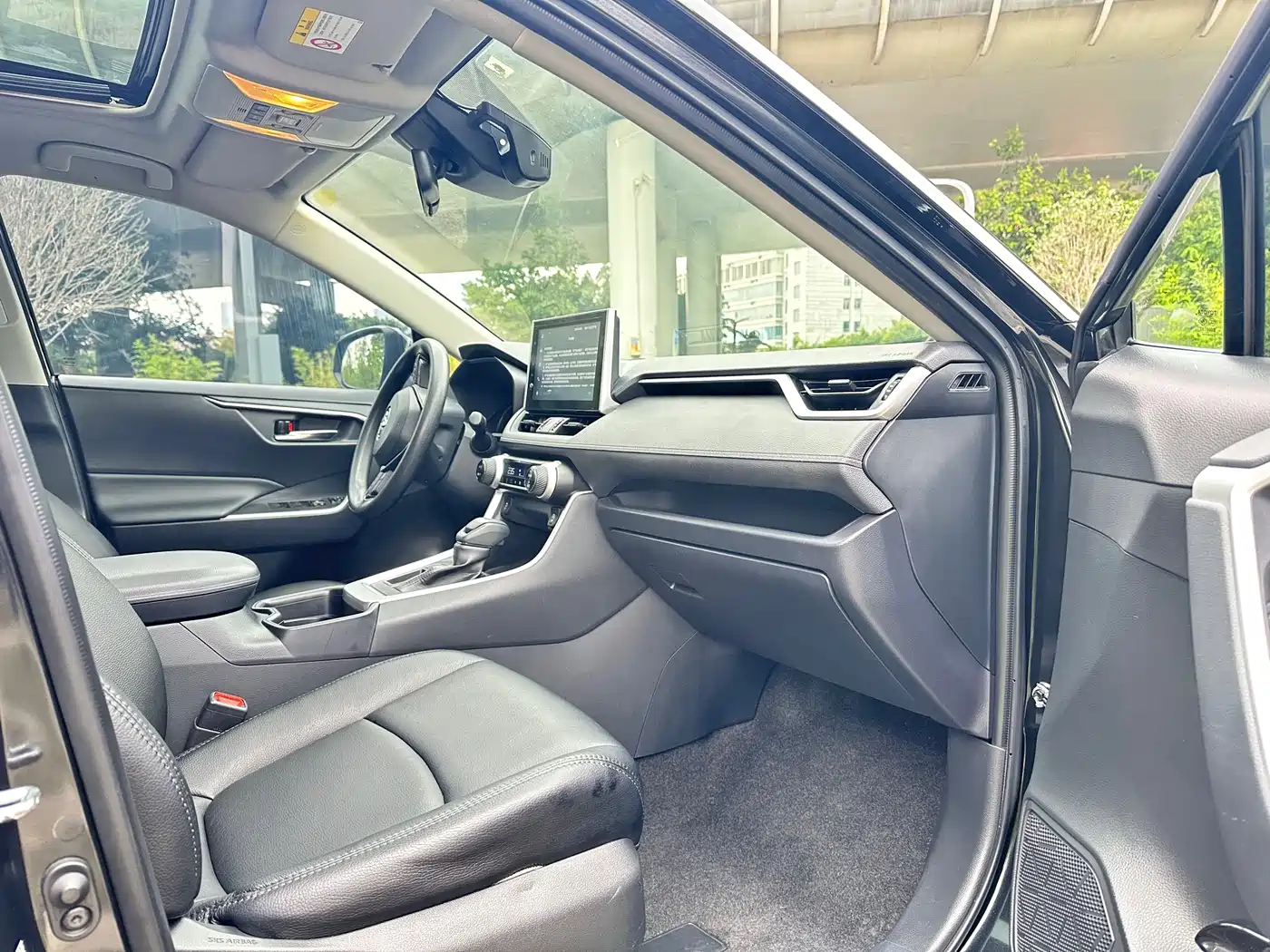 Toyota RAV4 Rongfang 2021 2.0L CVT 2WD Trend фото 8
