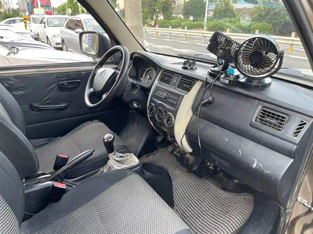 Changan Kuayue Changan V3 2017 2017 1.2L Passenger Van DK12-10