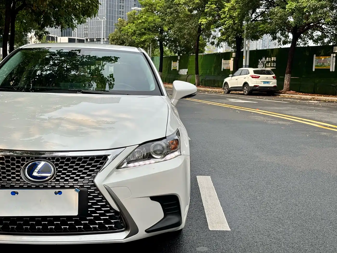 Lexus CT 2017 CT200h Comfort (Single Color, China V) фото 4