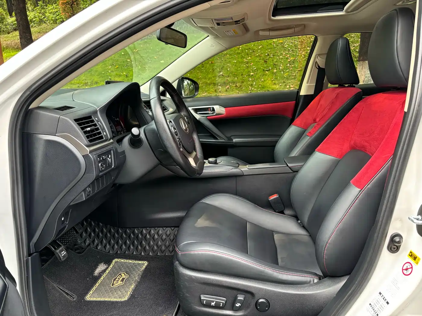 Lexus CT 2017 CT200h Comfort (Single Color, China V) фото 8